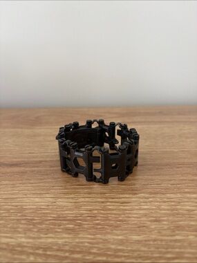 Genuine Leatherman Tread Black Multi-Function Link Bracelet